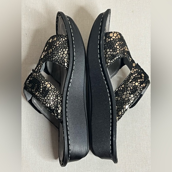 Alegria Peggy Black Pewter Mosaic Leather Comfort Slide Metallic Women’s 39 - Picture 4 of 7